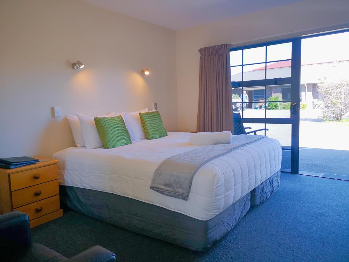 Aston Court Motel Μπλένχαϊμ Εξωτερικό φωτογραφία